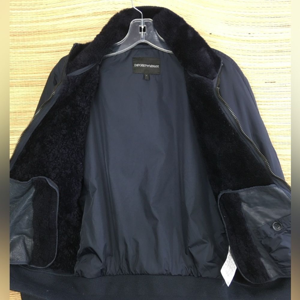 EMPORIO ARMANI Lamb Shearling Front Unisex Lightweight Bomber Jacket Navy Sz S - Picture 9 of 14